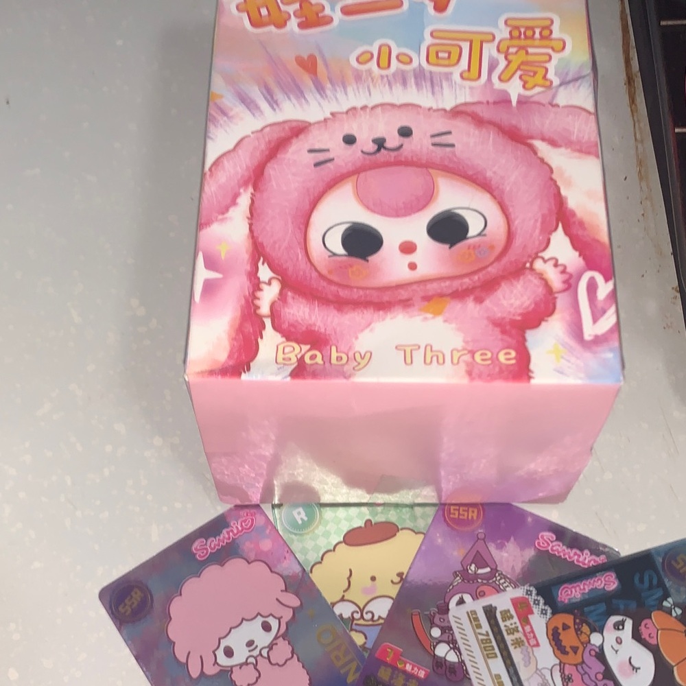 Sanrio Pink 'Baby Three' Character Box with 4 cards - Picture 7 of 8